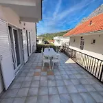 Adna Πανσιόν