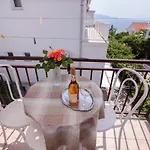 Adna 3* Podaca