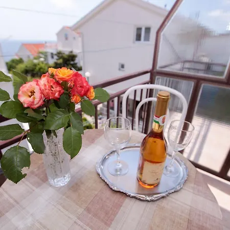 Adna 3* Подаца